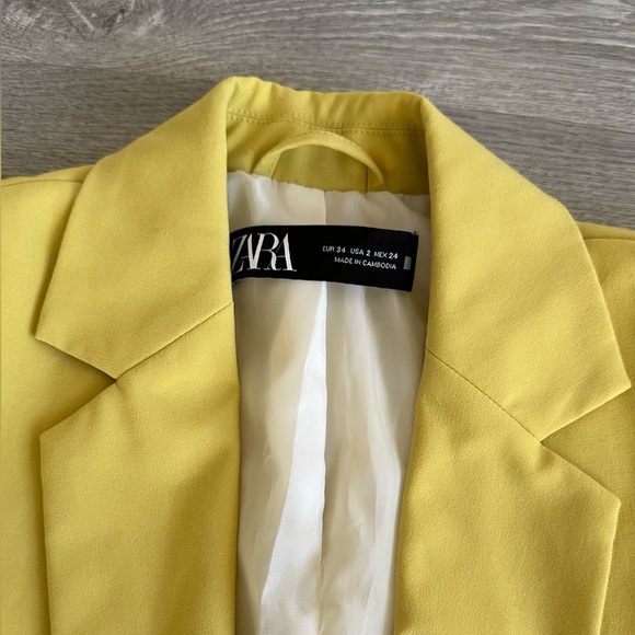 ZARA - Blazer - Picture 2 of 4
